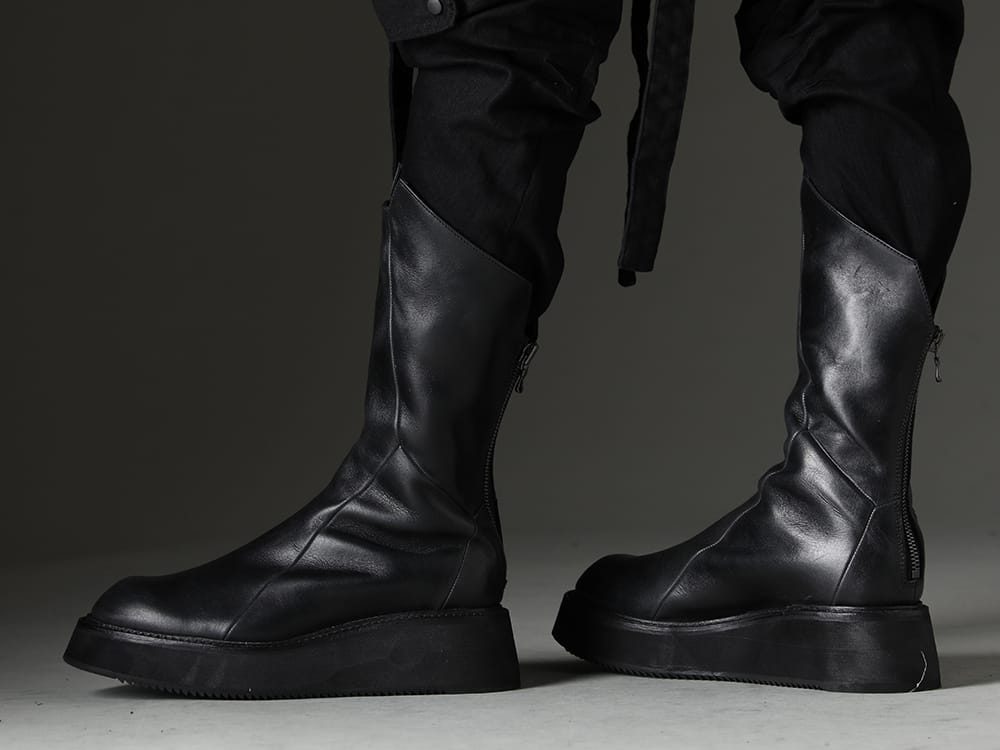 JULIUS 2023SS Multiplying iconic details - 817FWM2(Cow Leather Urban Long Boots) - 3-008