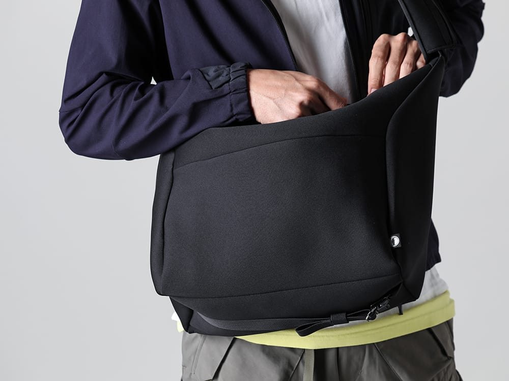 RIPVANWINKLE 2023SS Dark purple color, Almandine Stand Hoodie Jacket  - RW-503-Almandine - Stand Hoodie Jacket Almandine - RW-546-White - Layered Dolman-T White - RW-549 - Body Bag 2-004