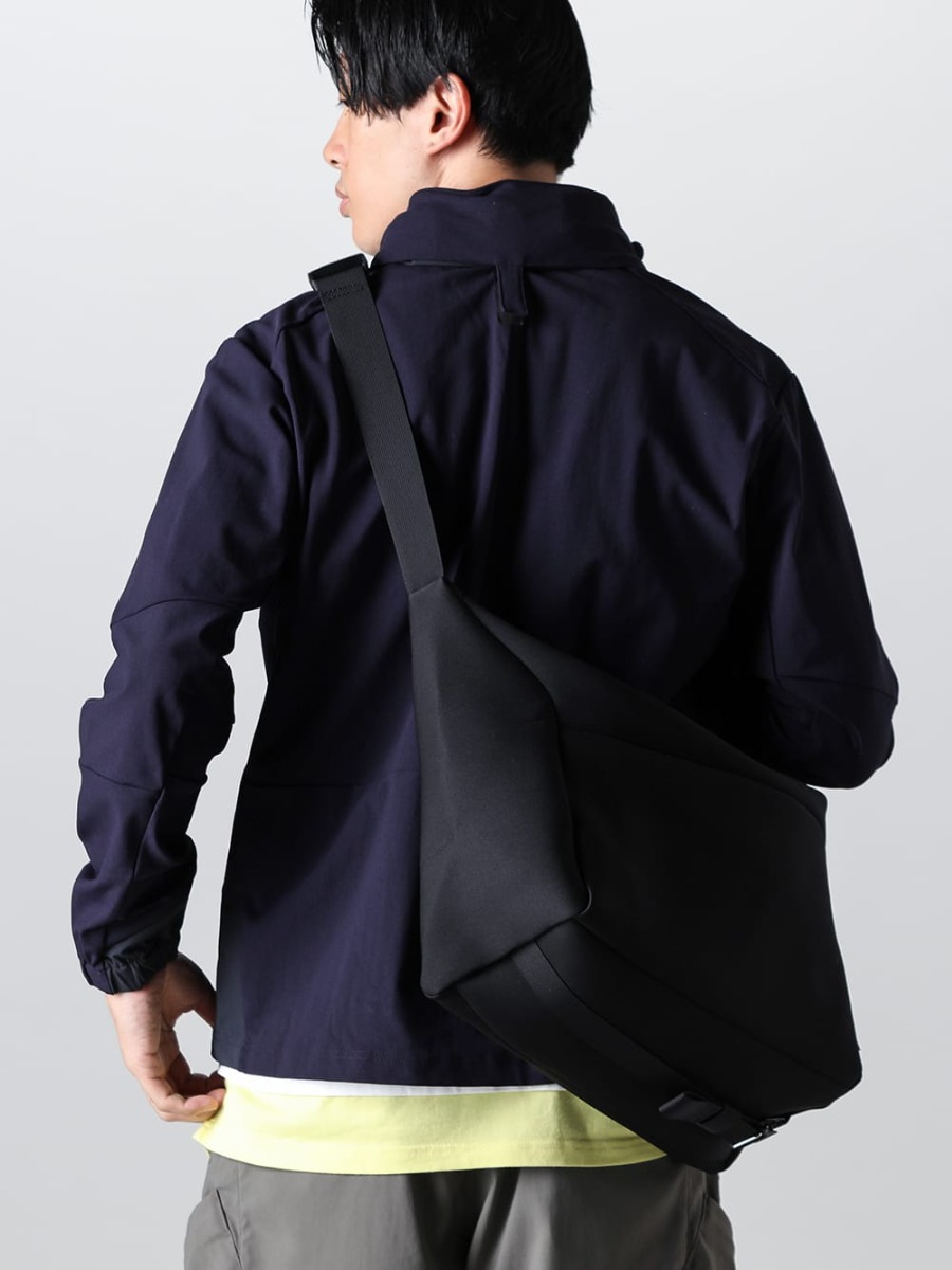 RIPVANWINKLE 2023SS Dark purple color, Almandine Stand Hoodie Jacket  - RW-503-Almandine - Stand Hoodie Jacket Almandine - RW-546-White - Layered Dolman-T White - RW-549 - Body Bag 2-005