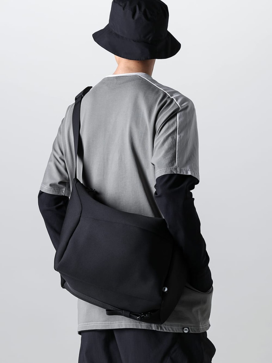 RIPVANWINKLE - リップヴァンウィンクル 2023SS イカラーのドルマンカットソーにポケットがついた新型カットソー  - RW-547-L.Gray×Shark - ドルマンT ライトグレー × シャーク - RW-501-Black - トレイル L/S ブラック - FC3-WS - Field Cover Hat - RW-549 - ボディ バッグ 2-002