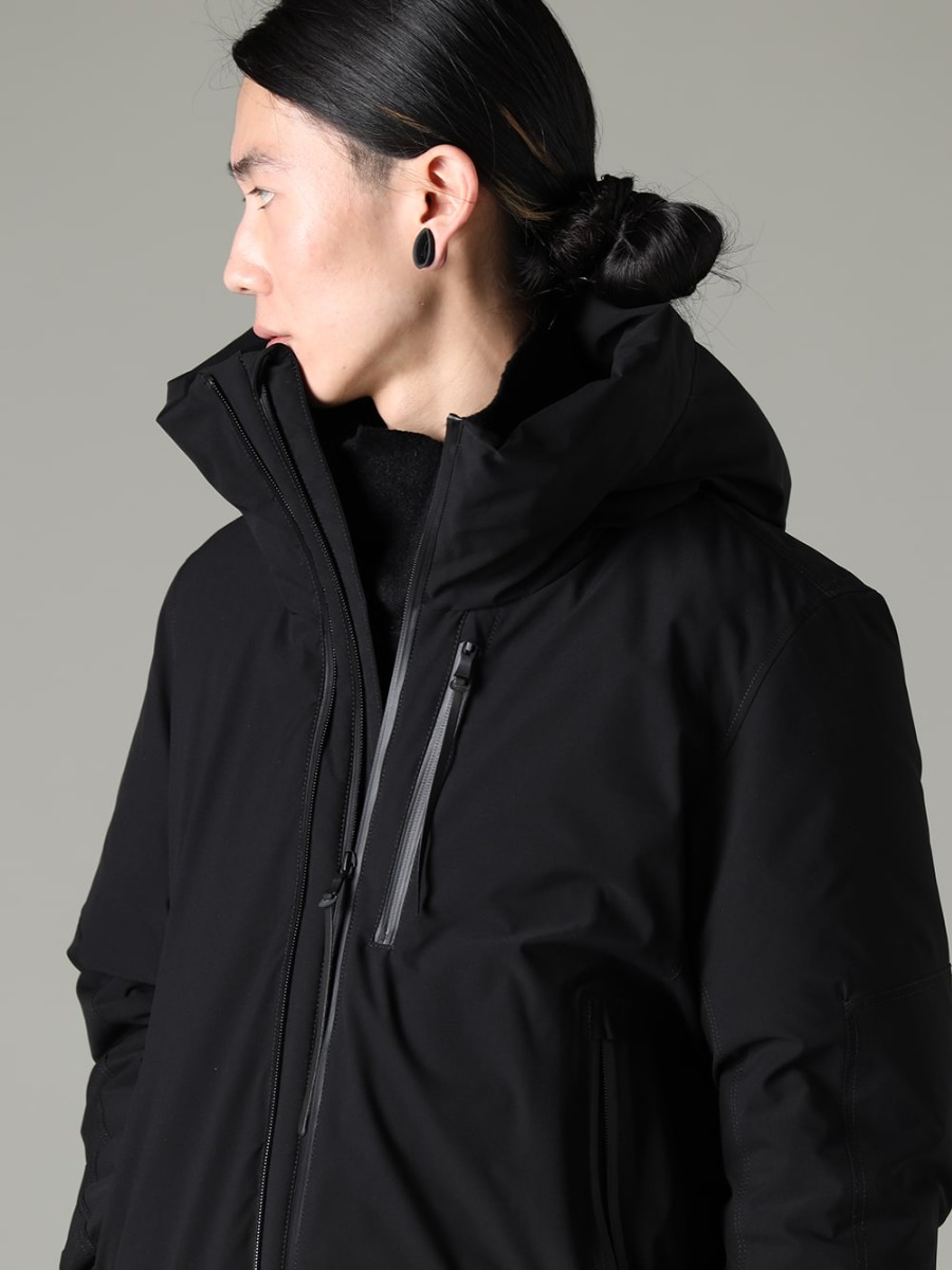 The Viridi-anne 23-24AW(Autumn/Winter) VI-FR-003-06 FASCINATE_THE R Limited Down Jacket Special Order Design with Updated Silhouette and Details 1-004