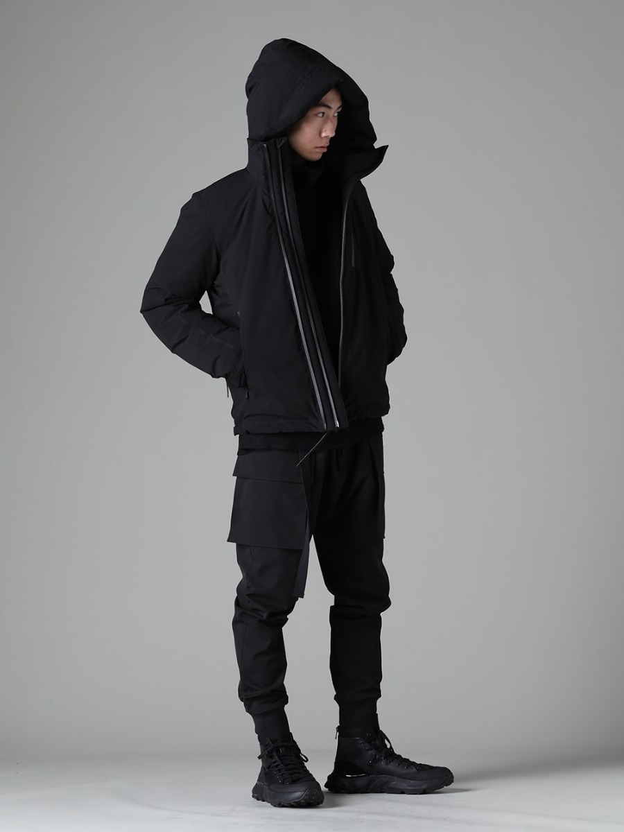The Viridi-anne 23-24AW VI-FR-003-06 FASCINATE_THE R Limited Down Jacket 3-005