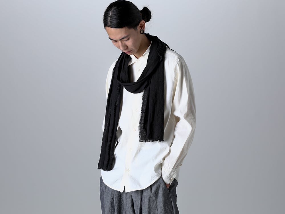 NOUSAN 2023SS A classic shirt with natural texture created using slub yarn  - Stole-No-8 Stole Cross stitch linen Black - shirt Reguler Collar Shirt 2-005