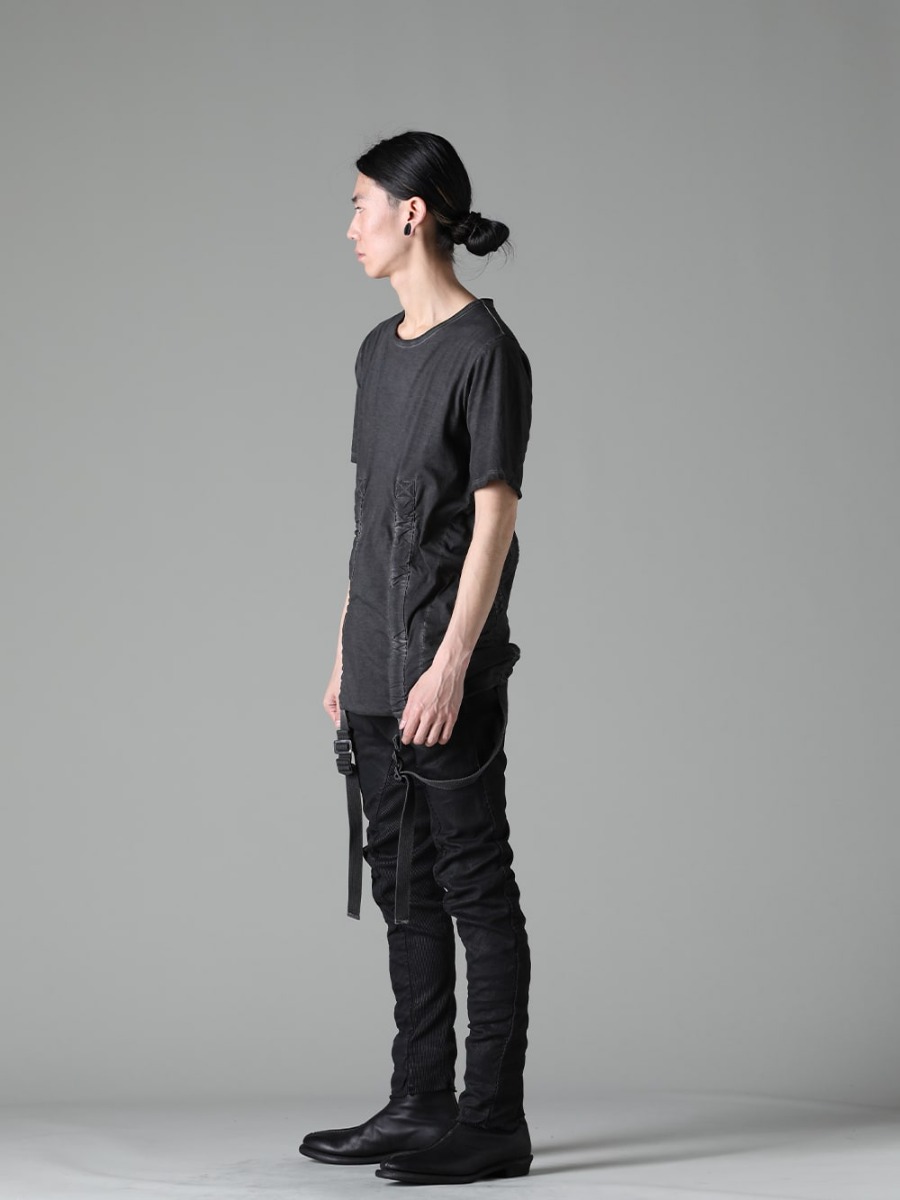 D.HYGEN Julius masnada 23SS Enjoy a variety of styles and variations - ST101-0823S-Charcoal 30/- Soft Cotton Jersey Cold Dye Belt Adjustable T-Shirt Charcoal M3022-Smeared-Black Rib Insert Dart Slim Pants Smeared Black 819FWM1 Cow Leather Zip Seamed Boots 3-008