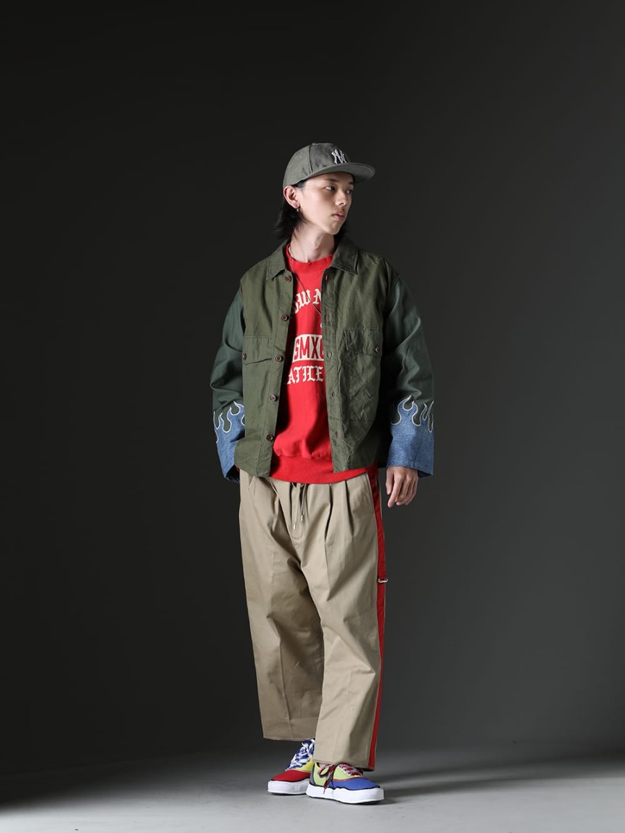ink /SAINT MICHAEL / NVCLEAR / WERKSTATT:MÜNCHEN / TAKAHIROMIYASHITATheSoloist. / Maison MIHARAYASUHIRO 2023SS STYLING - Street style that you can enjoy in spring and summer by adding red as highlight to trendy colors. - Earth color accentuated with vivid styling - ink23-02-Denim-M-1(Fire EMB jacket Denim - M) SM-S23-0000-044(UNKNOWN PWR Sweat shirt) NV_002-Vintage-Green(NV LOGO FR ARMY COTTON CAP VINTAGE GREEN) M3915(Necklace Chain Plate Facettes) M2481(Bracelet Tag Faith Love Hope) 14M2591(Bracelet Tag) sp.0011SS23-Khaki-Red(side tape adjustable length 2 tucks work pant. Khaki x Red) A06FW733-multi(-BAKER- Original sole multi color Low-cut sneakers Multi) - 1-001