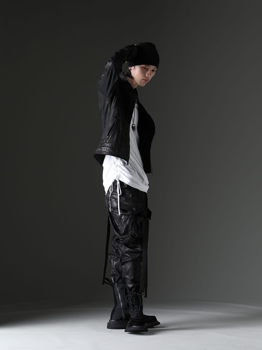 Julius / Parts of Four 2023SS - Coated masterpiece, seamed jacket - 819BLM2-C(10.5oz 10.5oz Stretch Denim Coating Seamed Jacket) 819CUM4-offwhite(Cotton/Cupro Jersey Drawcord Short Sleeve T-Shirt Off White) 819ACU3-black(Cotton/Cupro Jersey Hair Band Black) R-198-MA+BAQ(Talisman necklace SPECIMEN Brandberg Amethyst Quartz) 818PAM15-C(The R Limited 10.5oz Stretch Denim Gas Mask Coating Cargo Pants) 807FWM1(Cow Velor Lace Up Combat Boots) - 1-002