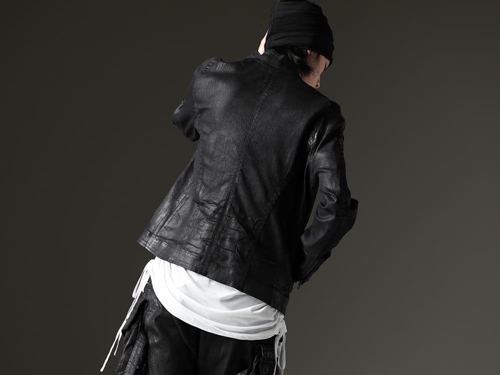 Julius 2023SS - Select drawcord short sleeve T that goes well with seamed jacket - 819BLM2-C(10.5oz 10.5oz Stretch Denim Coating Seamed Jacket) 819CUM4-offwhite(Cotton/Cupro Jersey Drawcord Short Sleeve T-Shirt Off White) 819ACU3-black(Cotton/Cupro Jersey Hair Band Black) - 2-003