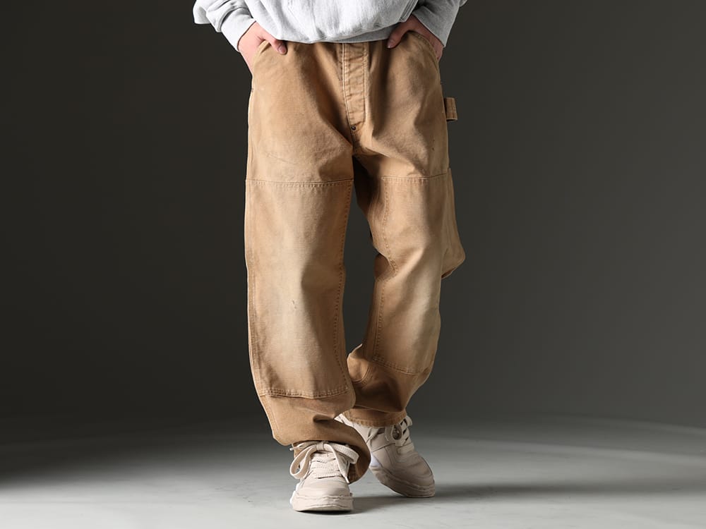 セントマイケル / メゾン ミハラヤスヒロ 2023SS ベージュカラーでまとめあげた、カジュアルな下半身 - SM-S23-0000-061(ダブルニーパンツ) A08FW702-Beige(-パーカー- オリジナル ソール レザー ロートップ スニーカー Beige) - 3-001