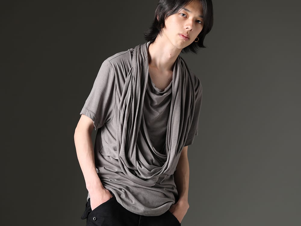 JULIUS 2023SS - Beautiful and practical cotton cupra drape-neck T-shirt - 819CUM5-gray(Cotton/Cupro Jersey Drape Neck Short Sleeve T-Shirt Gray) - 2-001