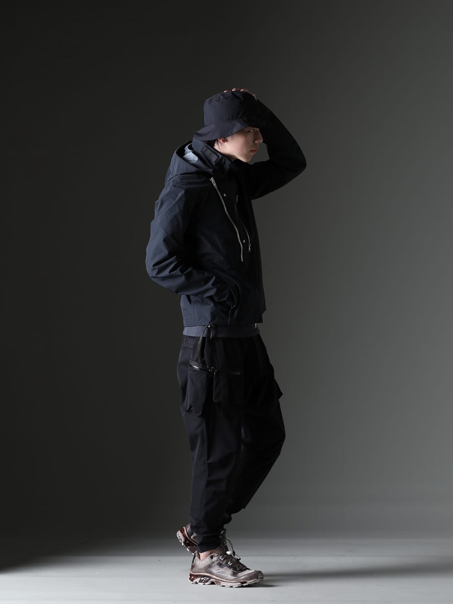 ACRONYM / DEVOA / 11 by Boris Bidjan Saberi 2023SS - The best tech style specializing in function - J68-GT(Rider Jacket) FJF-AGMH-Blue-Gray(Hight neck pullover cotton jersey Blue Gray) FC3-WS(Field Cover Hat) P23Q-DS(Wide Drawcord Trousers) BAMBA5-11XS-Dirty Gray(BAMBA5 11XS - Dirty Gray) - 1-002