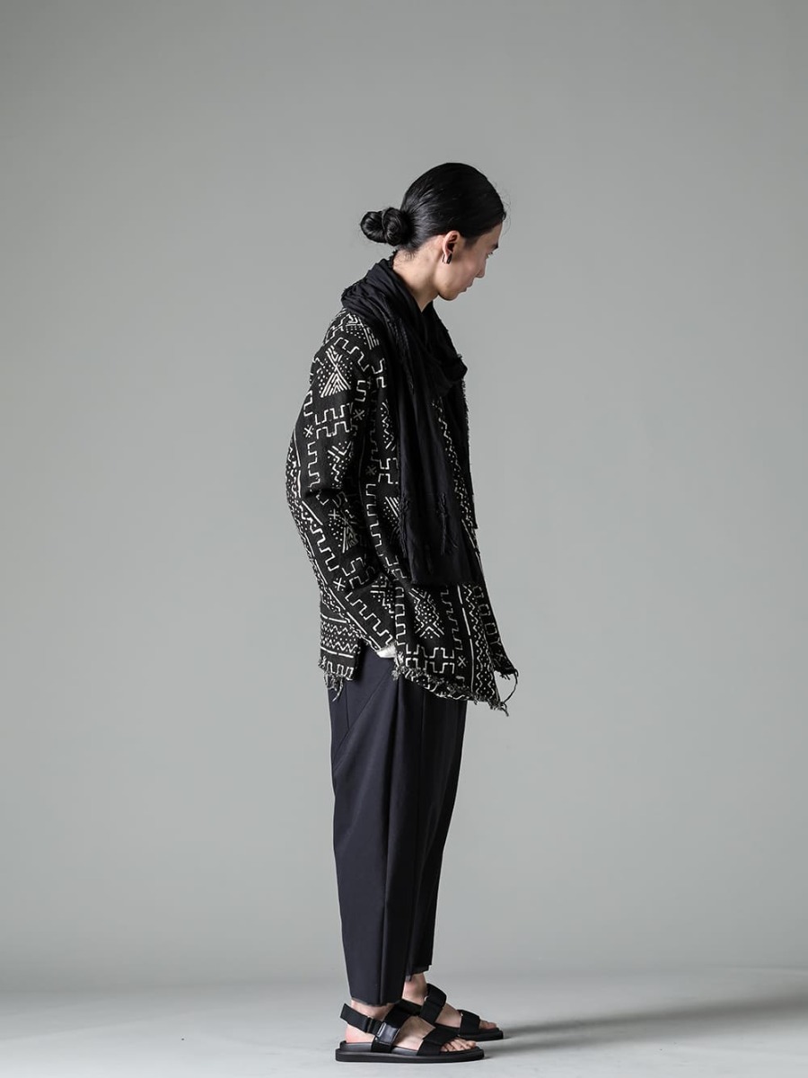 OLUBIYI THOMAS 23SS Unique coordination for various occasions - 3202.7-1-Kimono Back Cardigan #1 - T1-mrc-off w-Micro Brushed Cotton Long Sleeve Cut & Sewn Off White - Stole-No-8-Stole Cross stitch linen Black - PTN-IRKL-Black-Dropcrotch cropped pants Cotton/silk /viscose Black - US9561-Black-Mens Sandal Black 1-002