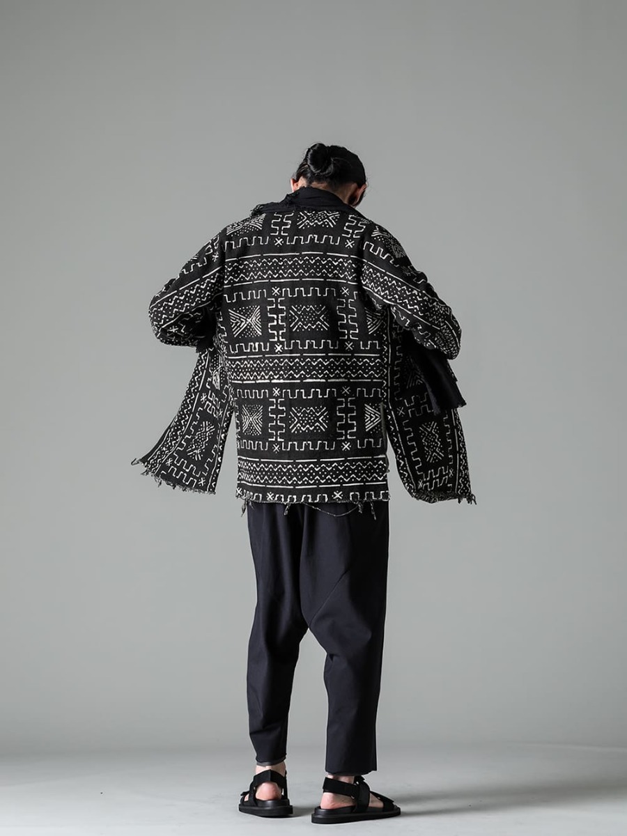 OLUBIYI THOMAS 23SS Unique coordination for various occasions - 3202.7-1-Kimono Back Cardigan #1 - T1-mrc-off w-Micro Brushed Cotton Long Sleeve Cut & Sewn Off White - Stole-No-8-Stole Cross stitch linen Black - PTN-IRKL-Black-Dropcrotch cropped pants Cotton/silk /viscose Black - US9561-Black-Mens Sandal Black 1-003