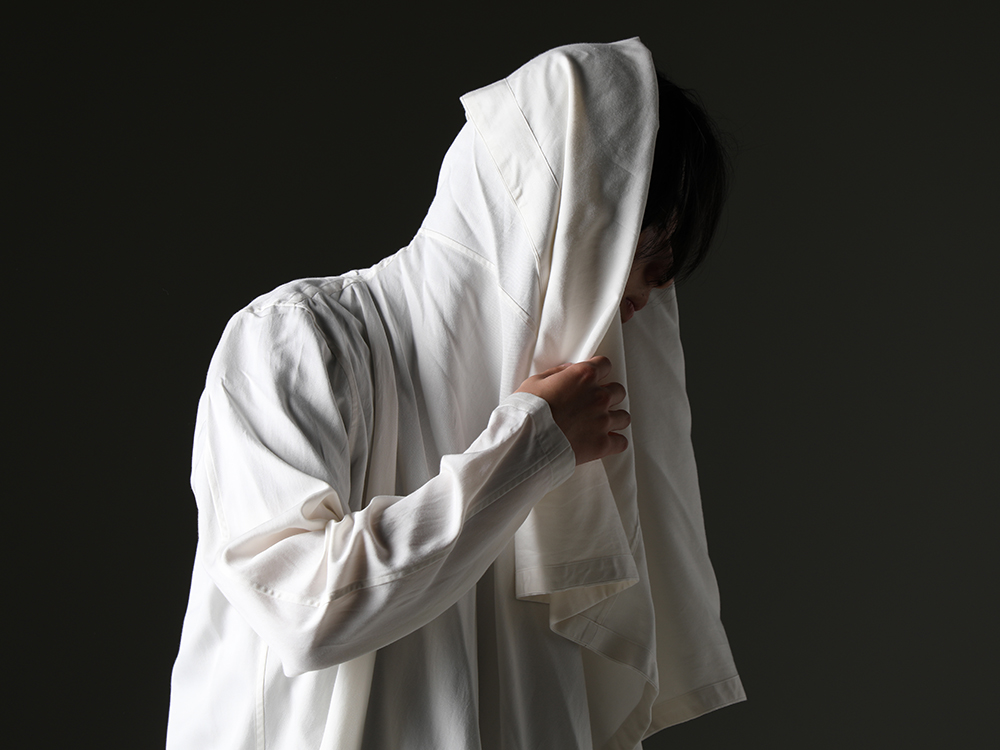 JULIUS - A draped shirt that expresses the brand. - 819SHM1-offwhite(Rayon/Cotton Cloth Drape shirt Off White) - 5-010