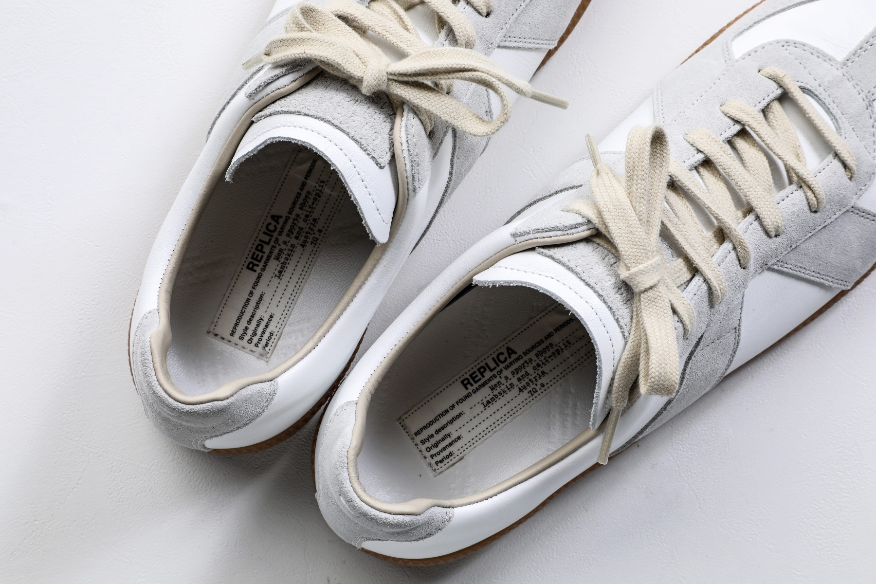 Maison Margiela - Maison Margiela 2023SS Combining comfort and design, your ideal city travel companion - S57WS0236 - Replica Low Top Sneakers 2-005