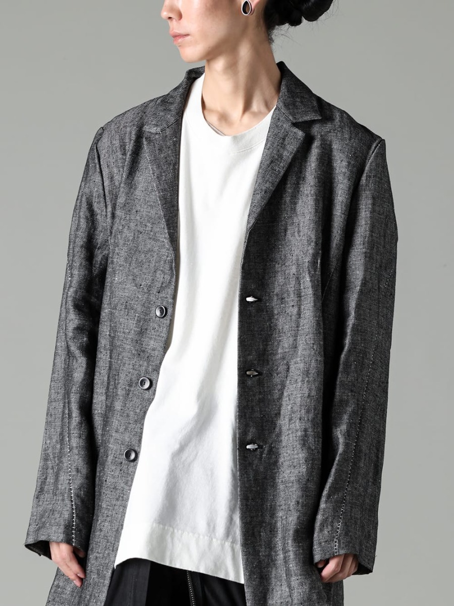 RIPVANWINKLE 2022SS The top black, which looks like a mix of gray and black, is the key point.  - A new solid coat made of heavy linen twill. - RW-429 - Heavy Linen Solid Coat - O15TS1-KINARI - SS TEE Cotton Hemp Jersey KINARI 2-001