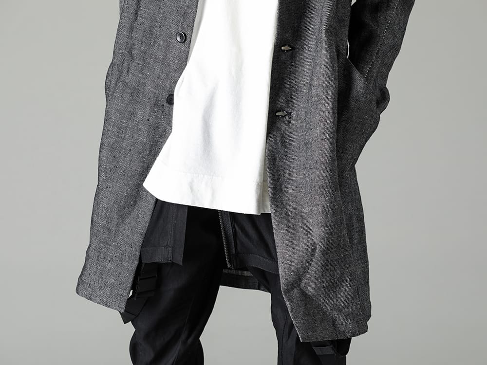 RIPVANWINKLE 2022SS The top black, which looks like a mix of gray and black, is the key point.  - RW-429 - Heavy Linen Solid Coat - O15TS1-KINARI - SS TEE Cotton Hemp Jersey KINARI 2-005