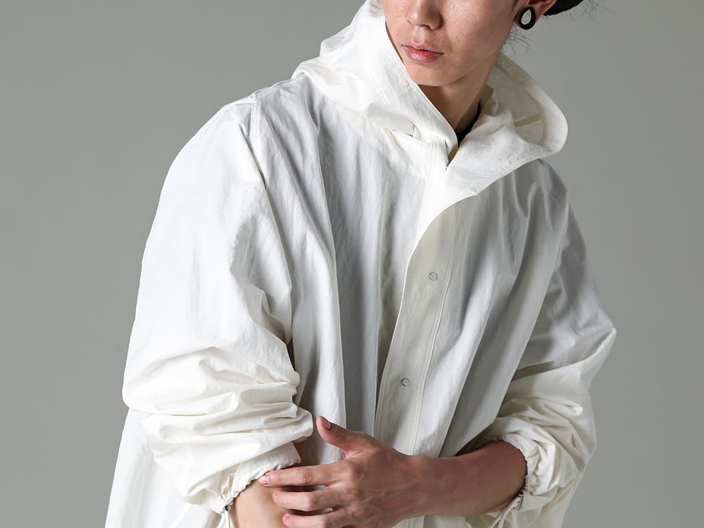 IRENISA 2023SS The light, shirt-like comfort is the point! A convenient outerwear with a freely adjustable silhouette!  - IH-23SS-J017-CS-White - Rain Parka White 2-003