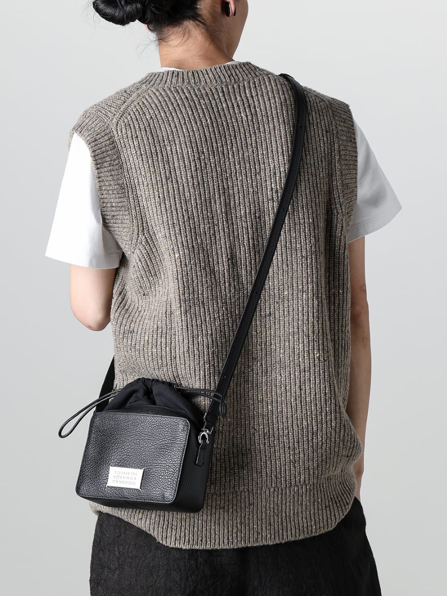 Maison Margiela 2023SS Layering Style with Oversized Knit Vest for Summer!  - S50FB0097 - Gilet - S30GC0701-White-Black-Embroidery - Reversed Logo T-Shirt White / Black Embroidery - SB1WG0018 - 5ac Camera Bag Medium 2-002