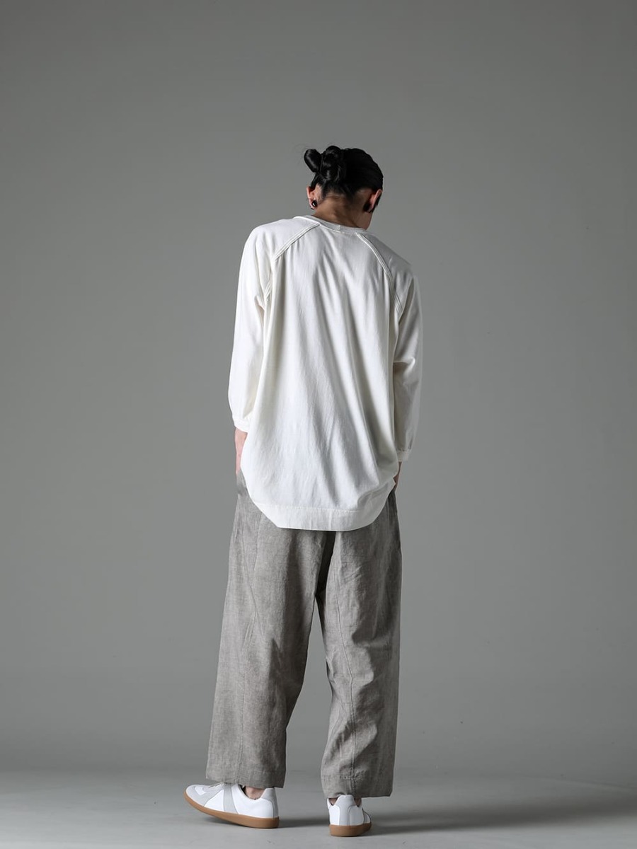 O PROJECT 23SS Styling that goes from casual to stylish - O15TS2-KINARI-3/4 SLEEVE TEE Cotton Hemp Jersey KINARI - 0M2310528-Pleated Tapered Trousers - S57WS0236-Replica Low Top 1-003