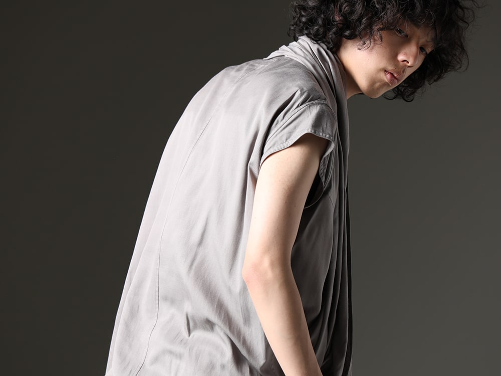 Julius - A Transformative Pullover Shirt in Black, Off-White, and Gray - 819SHM3-gray(Rayon/Cotton Cloth Drape Neck Pullover Gray) - 2-016