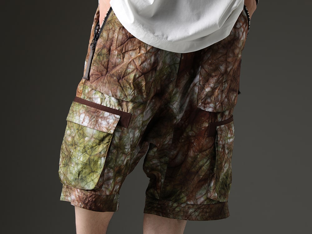 D.HYGEN - Short pants produced by the all-over pattern design that attracts the eye. - ST107-1223S-Stream-Sand(Uneven Dyed Nylon Ox Cargo Shorts Stream Sand) - 3-004