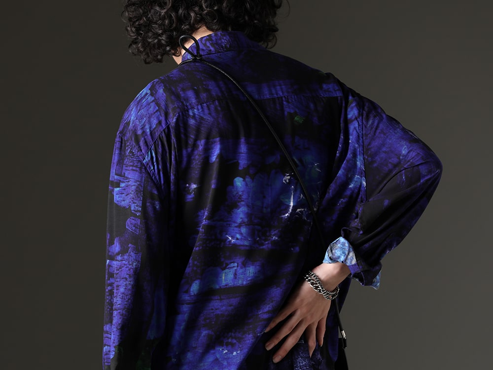 Ground Y - This season's signature floral graphic - GI-B17-216-Blue(Fireworks Rayon Jumbo Shirt Blue) - 2-007