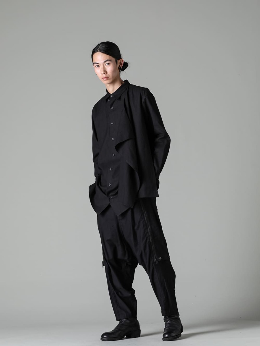 Yohji Yamamoto-ヨウジヤマモト 23-24AW(秋冬) ジップデザインがアクセントになるサルエルパンツ - J-B61-022-レフトサイドドレープブラウス - HJ-P13-003-ジップサルエルパンツ - 788Z_H-バックジップブーツ ダブルソール - ホース フルグレイン レザー 3-007