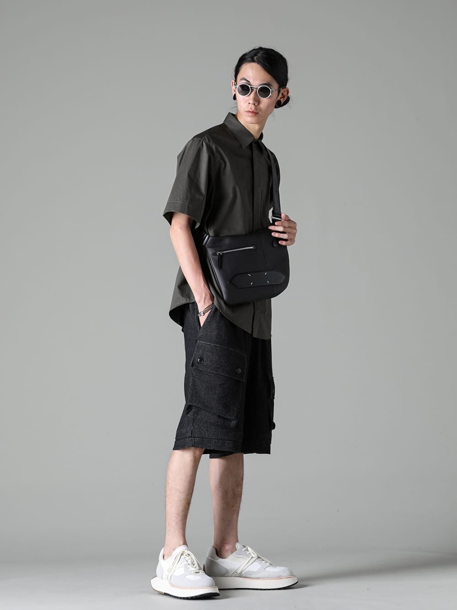 The Viridi-anne 2023SS Styling Creating a sleek and relaxed style for Summer - IH-23SS-B019-CSS-Olive Charcoal - Fly Front Short-Sleeved Shirt Olive Charcoal - VI-3597-04-Black - Stripe Knit Short Pants Black - VI-3621-09 - Lace-up Sneakers 1-002