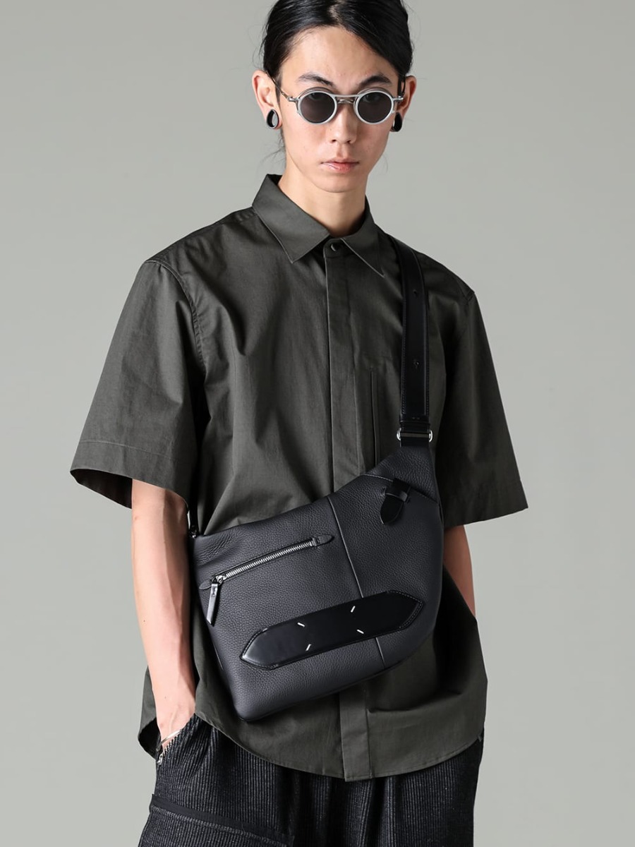 IRENISA 2023SS Adding a twist to a simple short-sleeve shirt with accessories  - IH-23SS-B019-CSS-Olive Charcoal - Fly Front Short-Sleeved Shirt Olive Charcoal - SB1WG0017 - Soft 5AC On Body - RG2001TVA-Gold-Silver-D.Gray - RIGARDS collaboration sunglasses 2-001