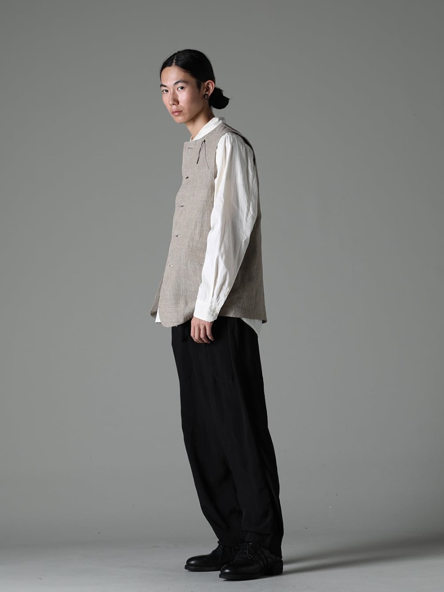 DEVOA(デヴォア) 23SS(春夏) ユニークなパターンメイクで他と差をつける  - shirt レギュラーカラーシャツ -  VTK-STCV-Dune ベスト Ramie ”デューン” - UM3507-Black パジャマ パンツ - 792Z クラシック ダービーシューズ レースアップ ダブルソール - ホース フルグレイン - 792Z 2-003