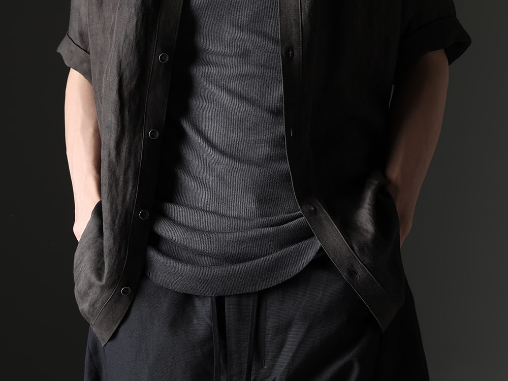 D.HYGEN - Rib Tank Top with a Casual Quality Atmosphere - ST102-0723S-Charcoal(Linen And Rayon Salt Shrink-Dyed Short-Sleeved Banded Collar Shirt Charcoal) ST101-1123S-Charcoal(Cotton And Rayon Ribbed Tank Top Charcoal) - 2-005