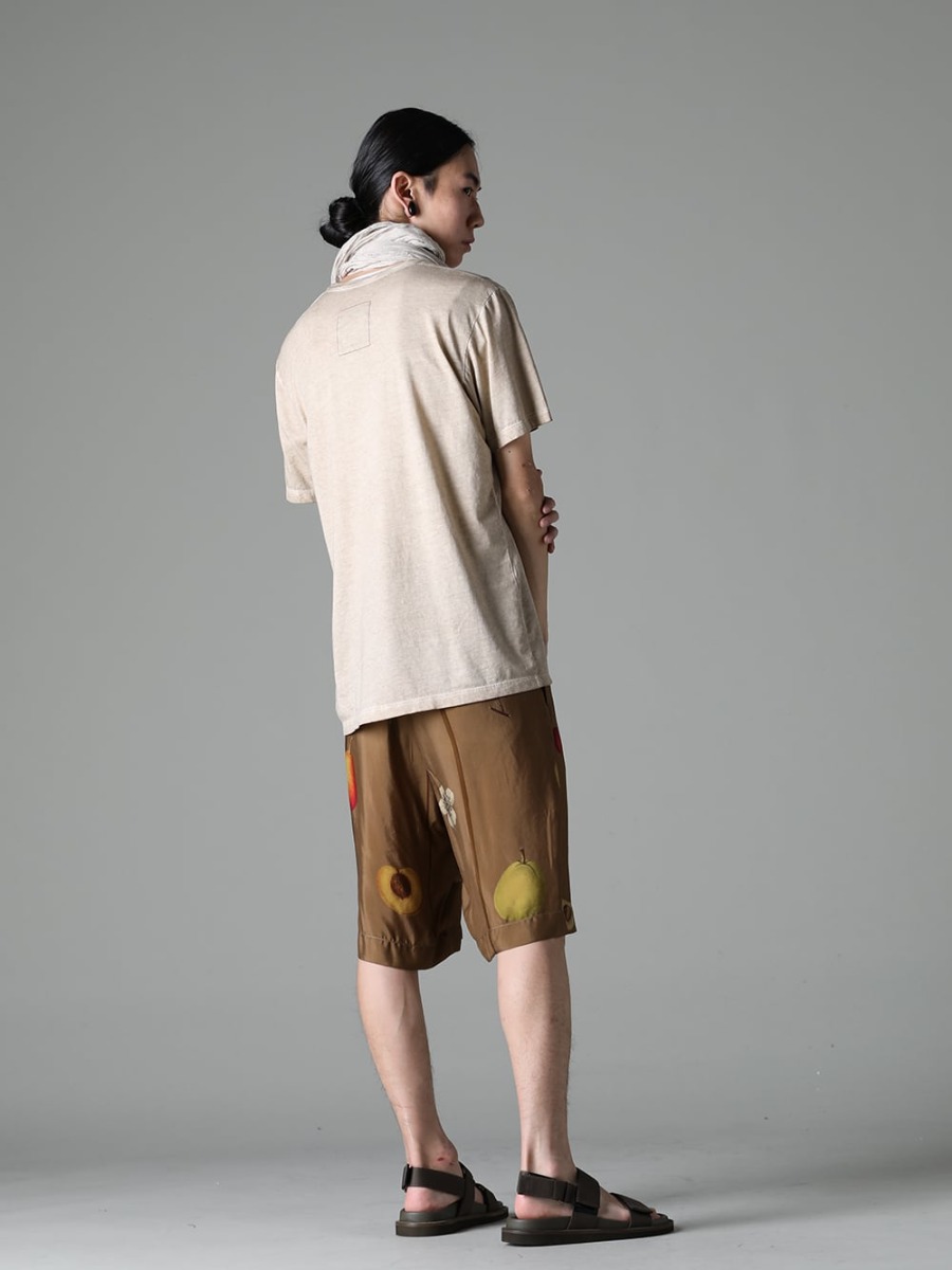 UMA WANG 23SS Distinctive fruit print with a professional touch - UM1552-Tan JOSEPH TOP Tan - Stole-No-1 Stole linen gauze beige - UM3531-Dark Green PALLOR PANTS Dark Green - US9561-Army-Green Mens Sandal Army Green 3-005