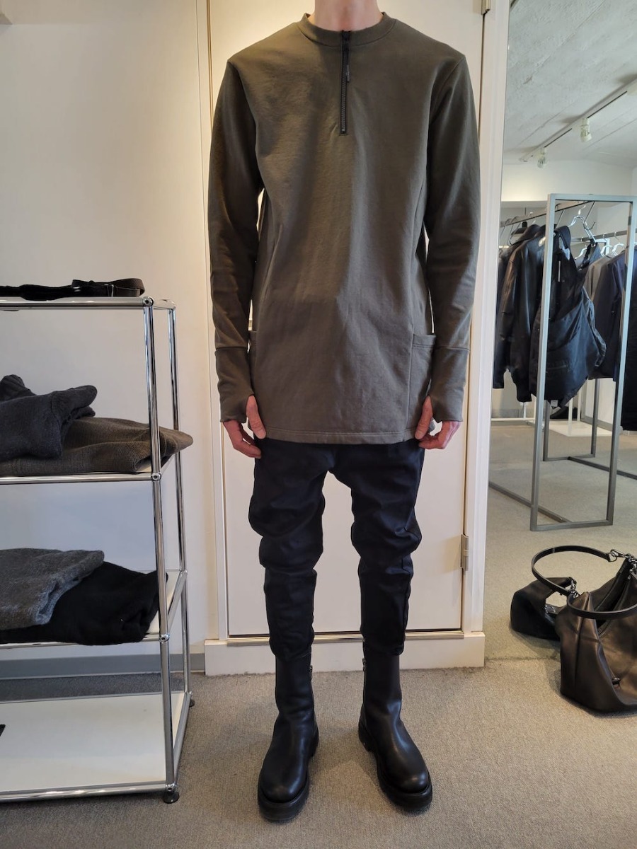 RIPVANWINKLE 23-24AW New RB-506 solid pants in semi-sarouel silhouette - RB-506 solid pants 1-004