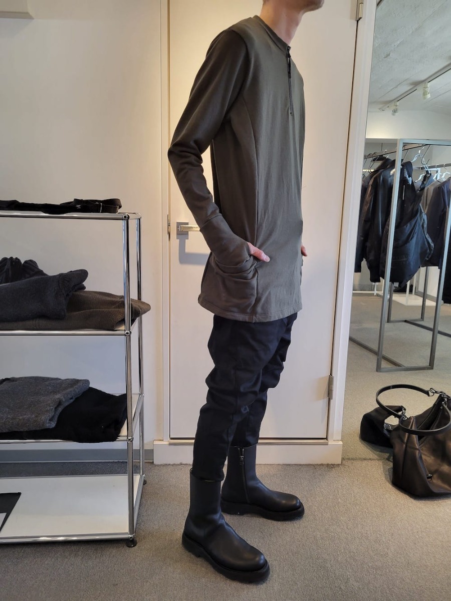 RIPVANWINKLE 23-24AW New RB-506 solid pants in semi-sarouel silhouette - RB-506 solid pants 1-005