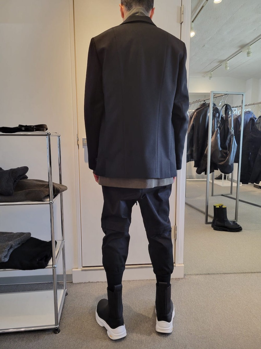 RIPVANWINKLE 23-24AW RB-508 Cross Pants with an innovative twist on fake layered design 2-005