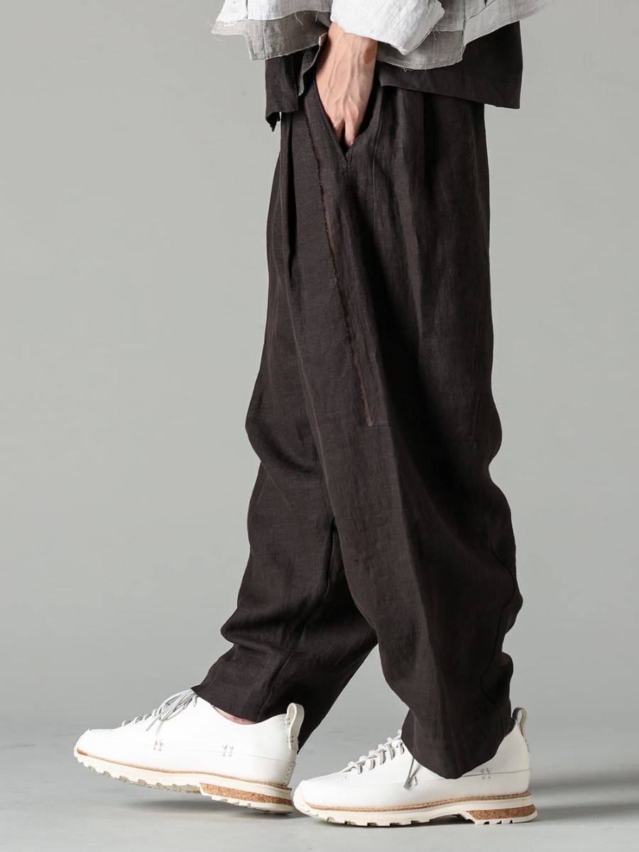 ZIGGY CHEN-Ziggy Chen 23SS (Spring-Summer) The Art of Oversized Styling with Volume Balanced - 0M2310501-Selvage Pleats Wide Leg Trousers - Lugged-Runner-FEIT 3-002