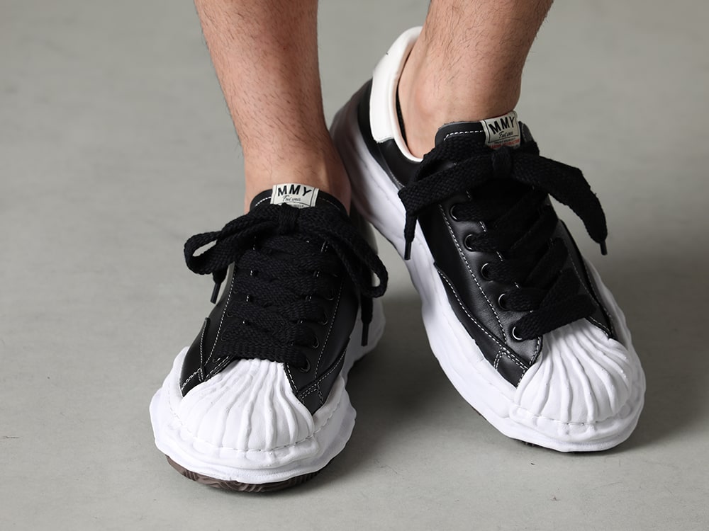 Maison MIHARAYASUHIRO - Shorts that can be worn casually, even though it may not seem so at first glance - A06FW702-black-classic(BLAKEY Original sole leather Low-cut sneakers Black) - 3-009