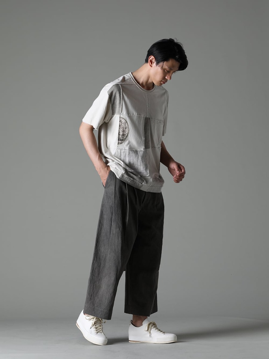 ZIGGY CHEN 23SS A one-of-a-kind piece that combines various elements - 0M2310520 Pleated Wide Trousers - 0M2310210 Contrast Patchwork T-Shirt - FEIT-Hand-Sewn-Low FEIT FEIT Hand Sewn Low 1-002