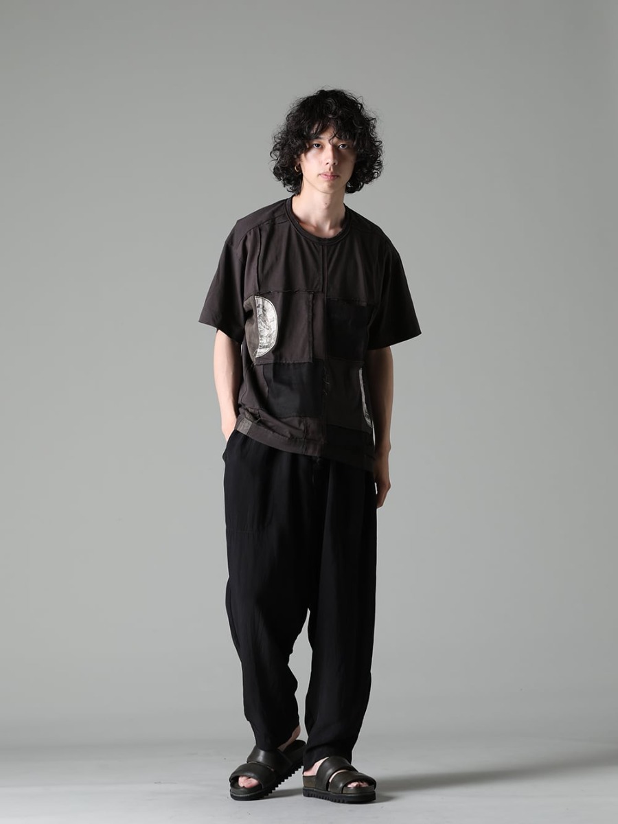 ZIGGY CHEN 23SS A patchwork design with a unique fabric arrangement. - 0M2310208 Contrast Patchwork T-Shirt - UM3507-Black Pajama Pants - BRK03 Rubber Sole Sandal - Calf Full Grain - BRK03 - BRK03 3-001