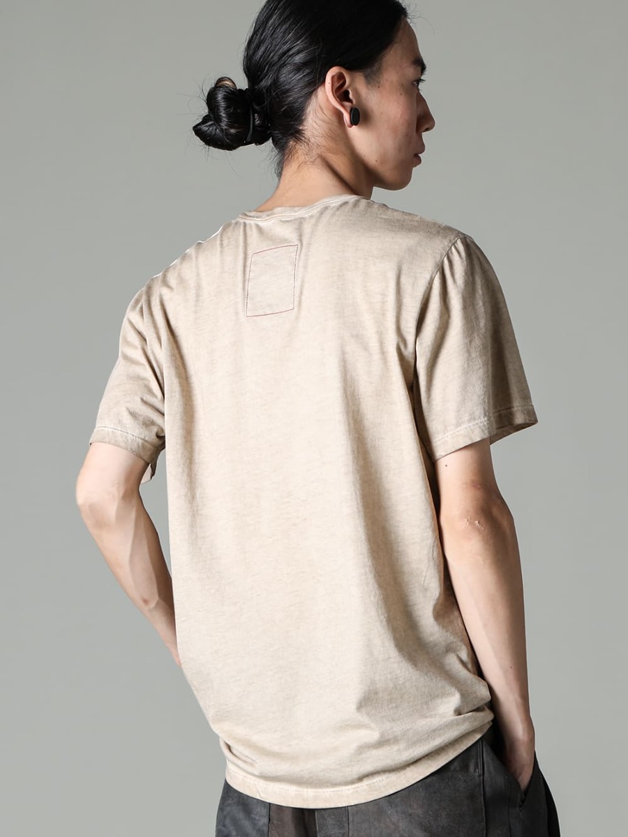 UMA WANG 23SS Basic UMA WANG T-shirt with a cold-dye technique unique to Europe This cold-dye T-shirt is a typical UMA WANG item based in Italy.  - UM1552-JOSEPH TOP Tan 2-005