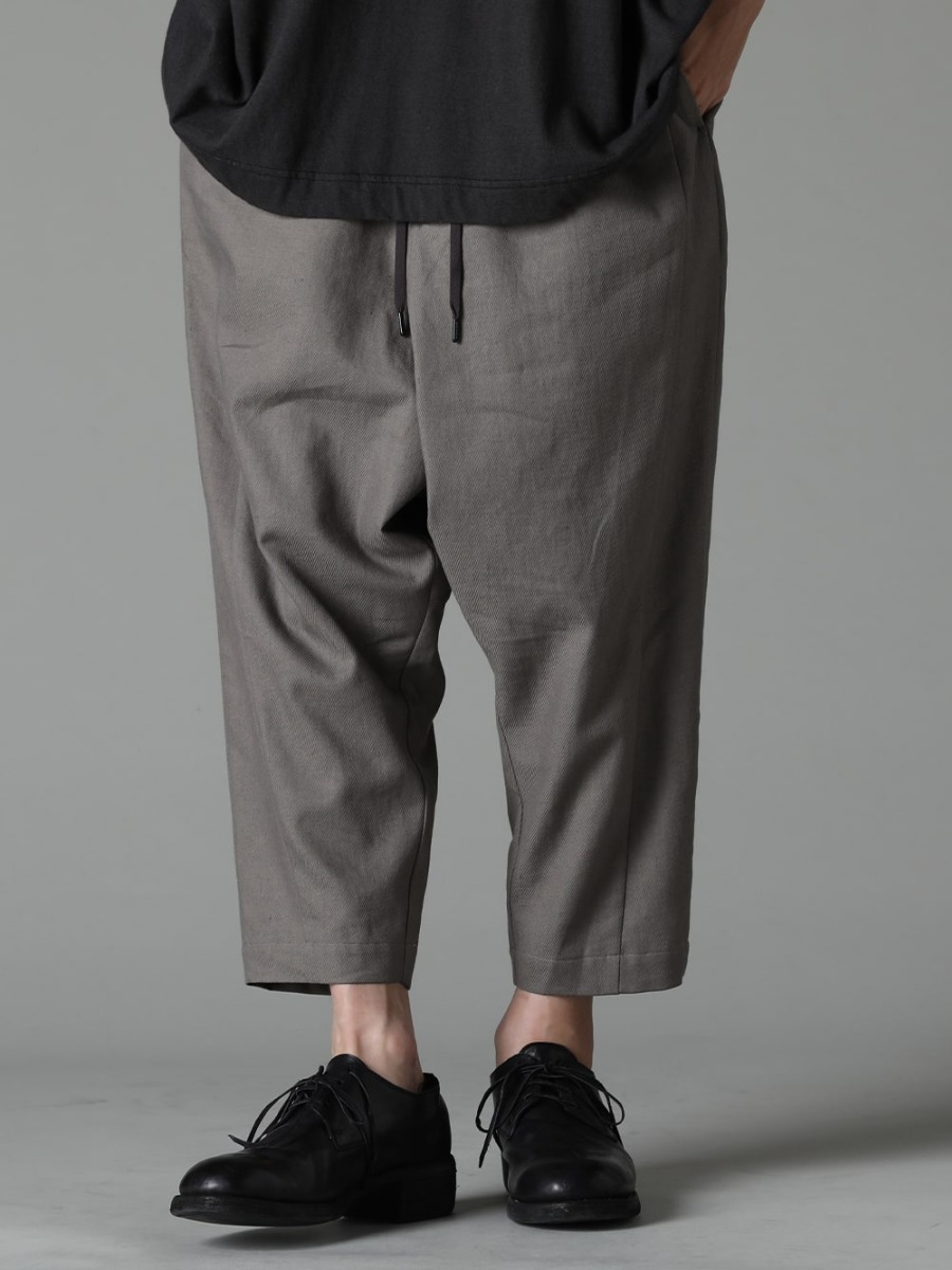 Low Crotch Sweatpants w/ Logo - Black – HTS Media