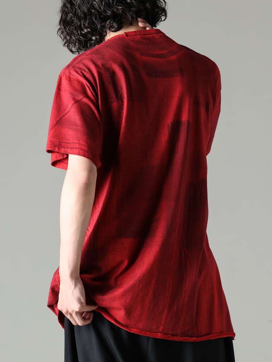 Yohji Yamamoto - Yohji Yamamoto 23-24AW (Autumn/Winter) Styling Handsewn slit T-shirt with reprint design - HJ-T26-072-Slit detail Short sleeve T-shirt Red - MJ-P16-134-Panel suspender pants - Handsewn-Classic-Lo - Handsewn-Classic-Lo 1-007