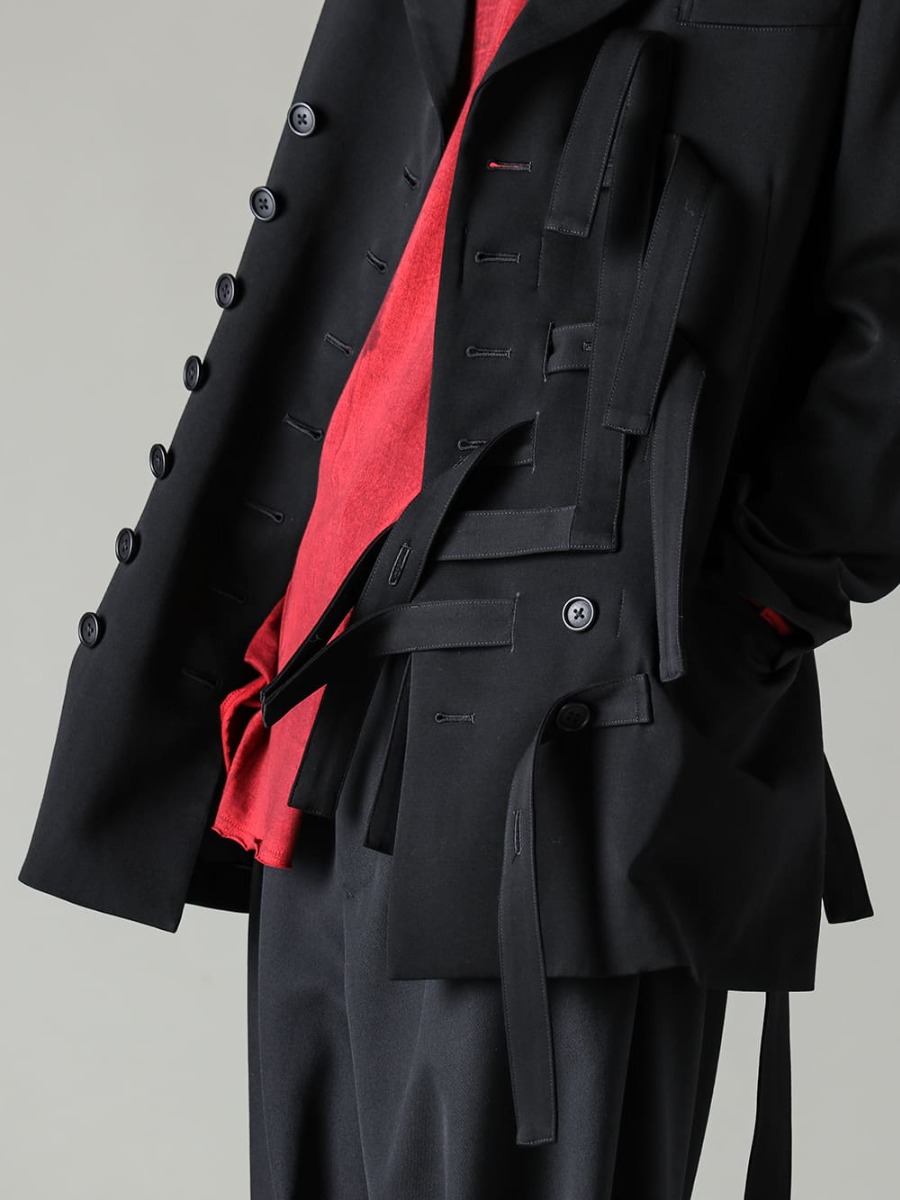 Yohji Yamamoto-Yohji Yamamoto 23-24AW A double jacket with details that symbolize this season.  - HJ-J70-126-Stand Collar Belted Double Jacket - HJ-T27-072-Red-Slit Detail Long T-Shirt Red 2-007