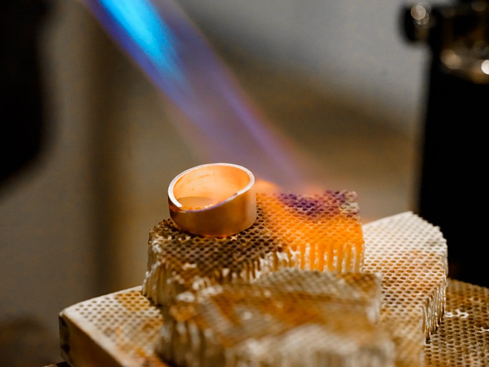 iolom (イオロム) Custom Order Event at The R 南堀江