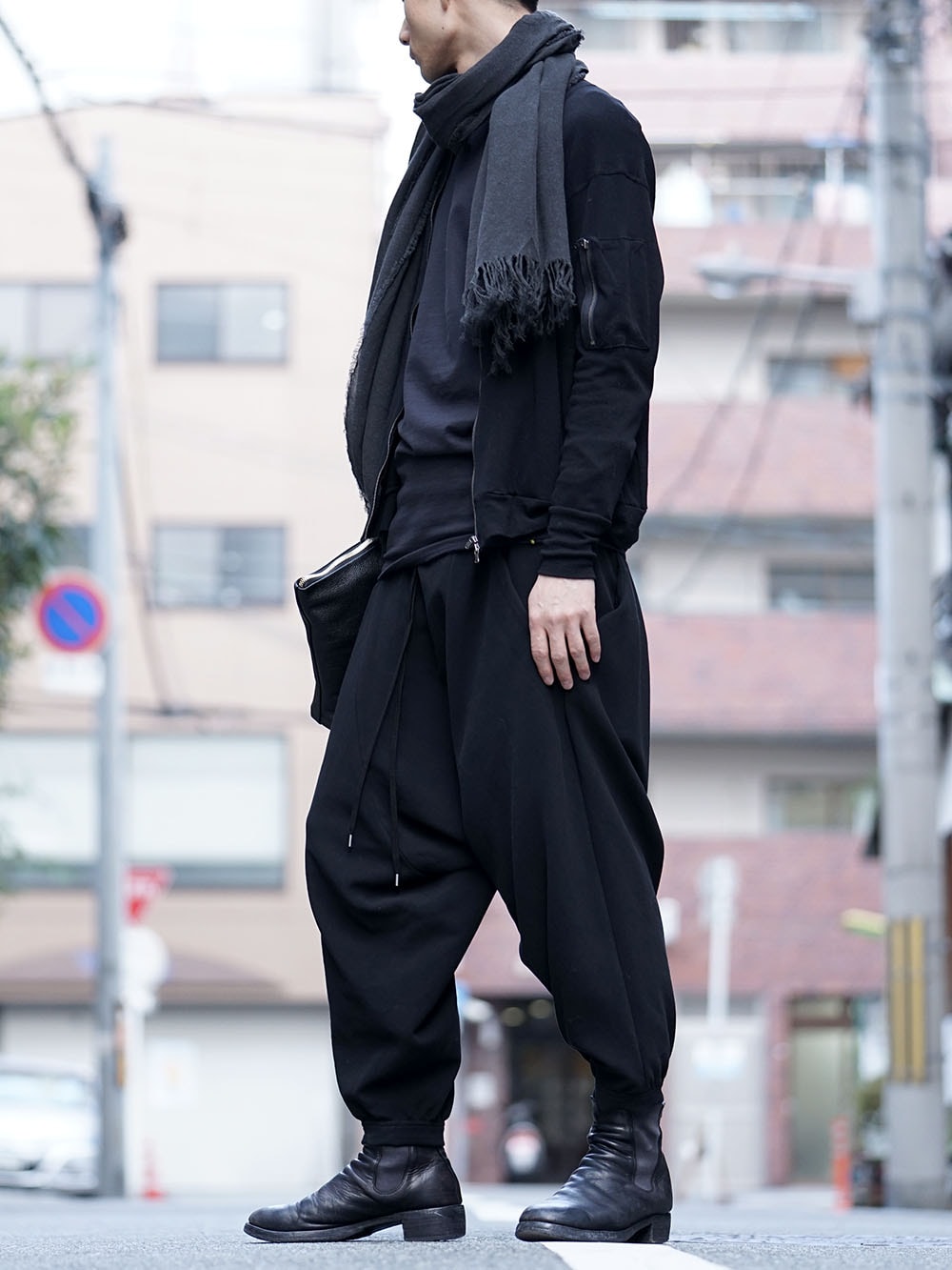 The Viridi-anne MA-1 Blouson X Double Cloth Sarouel 02