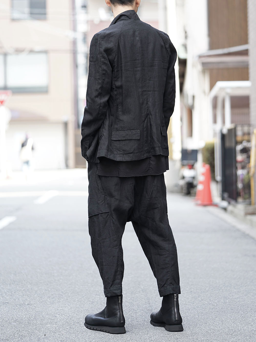 The Viridi-anne Washed Linen Jacket X Cropped Pants 03