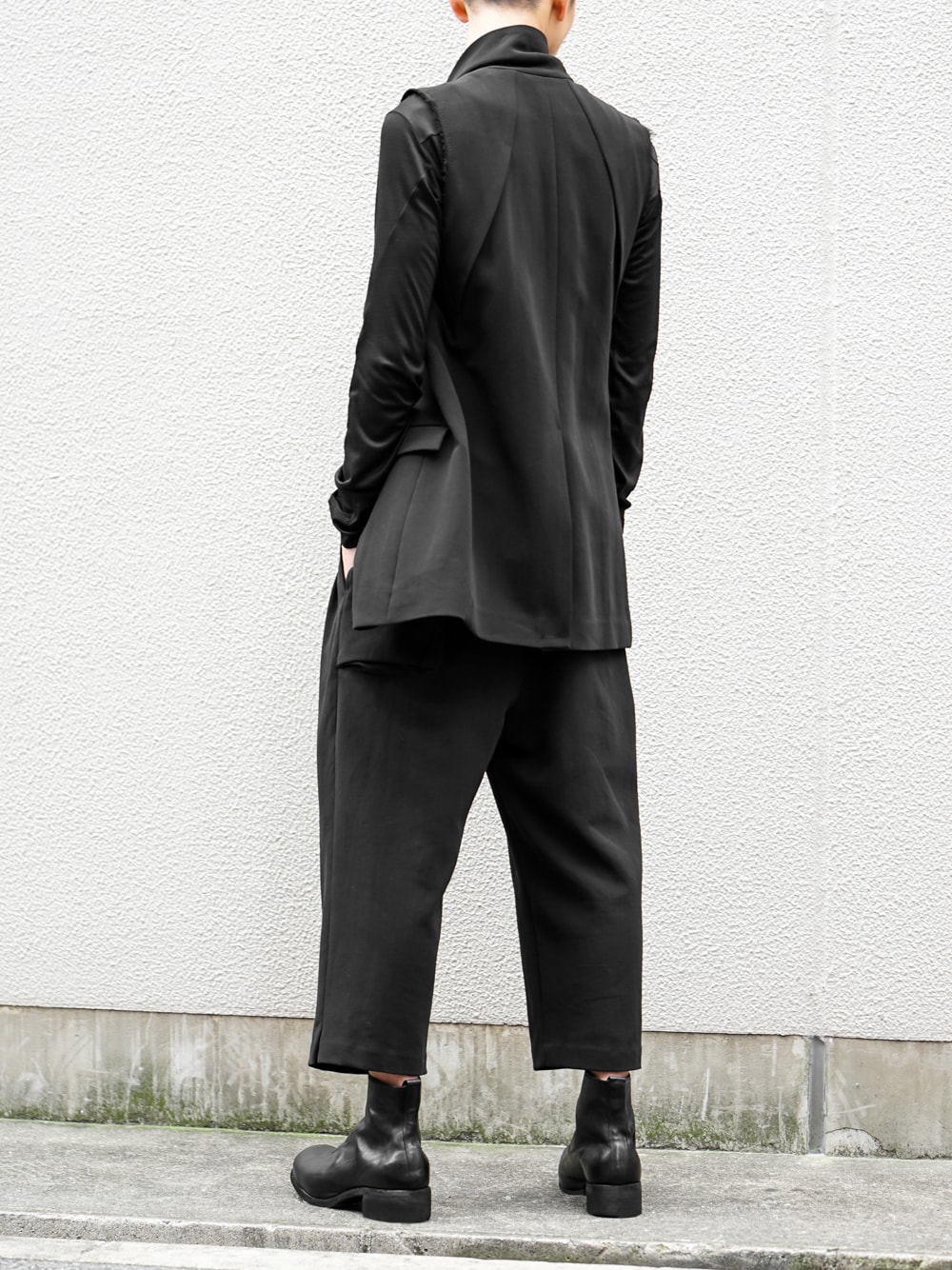 The Viridi-anne Double Cloth Jacket X Loop Wheel Pants 02