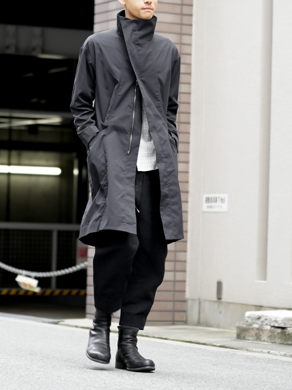 The Viridi-anne 17SS Weather Coat Devoa Washi cropped pants