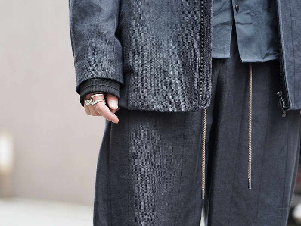 DEVOA Coat Stripe Bio-processing and Cropped Pants Stripe 08