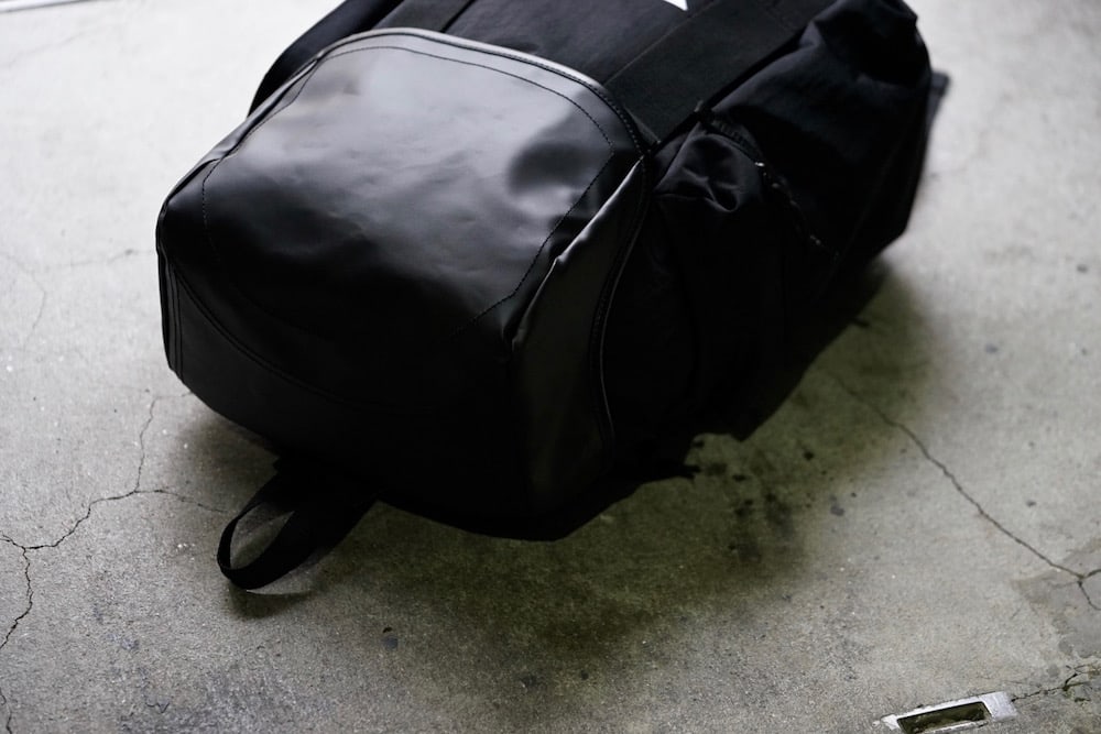 Y3 store base backpack